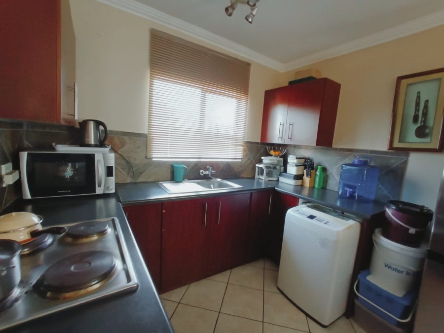 2 Bedroom Property for Sale in Potchefstroom North West